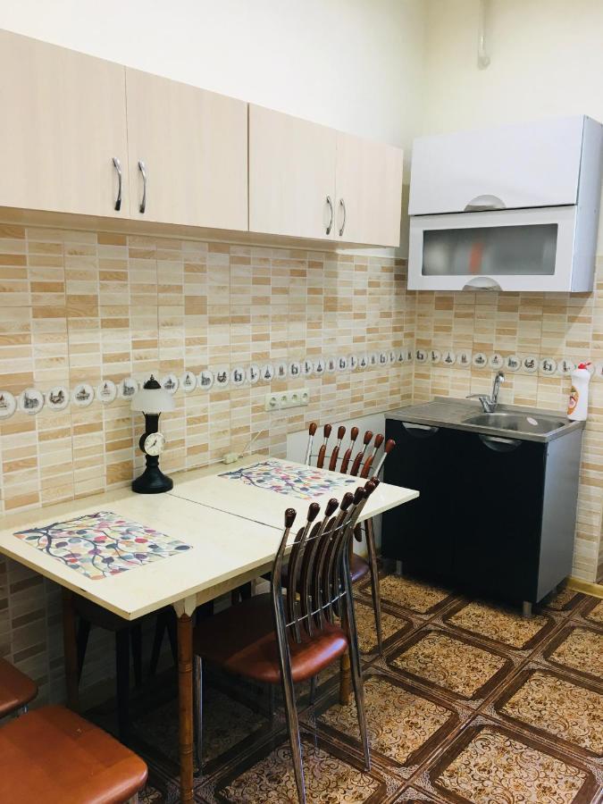 Centre Apartamento Kamianets-Podilskyi Exterior foto